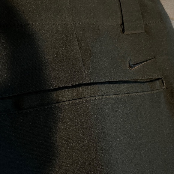 Nike Golf Dri-Fit SKORT New
Size 10 19” length - Picture 5 of 9